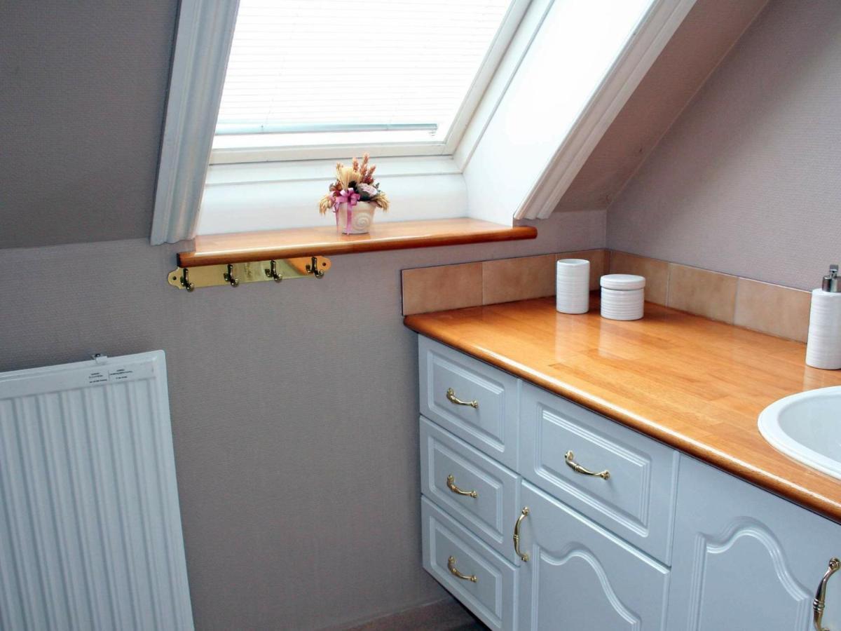 4 Person Holiday Home In Allinge Exterior photo